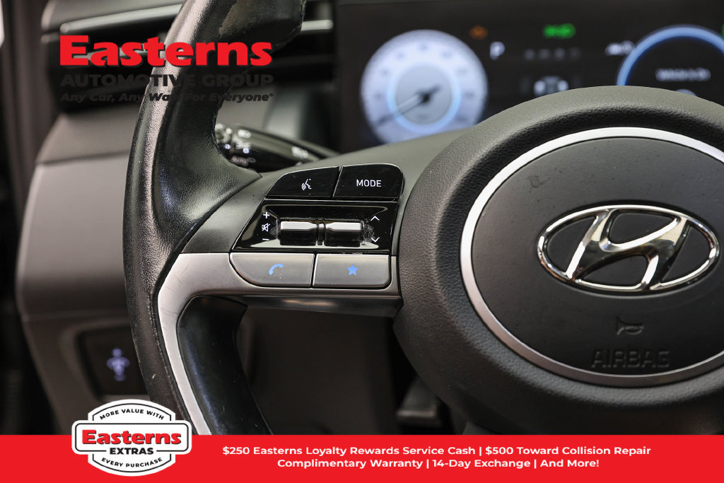 Used 2022 Hyundai Tucson SEL w/ Convenience Package AWD/4WD image 16