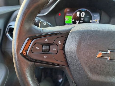 Used 2022 Chevrolet Bolt EUV Premier w/ Sun & Sound Package image 22