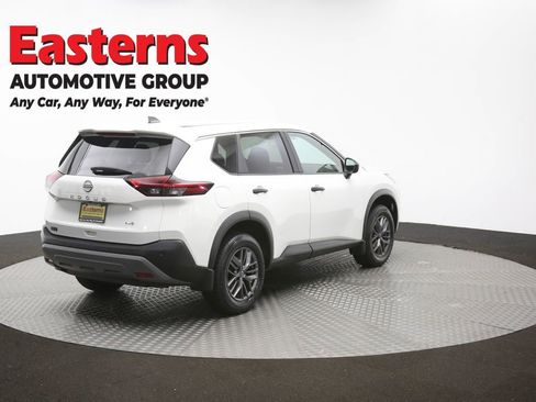 Used 2023 Nissan Rogue S AWD/4WD image 42