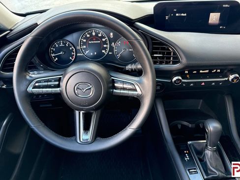 Used 2023 MAZDA MAZDA3 s image 16