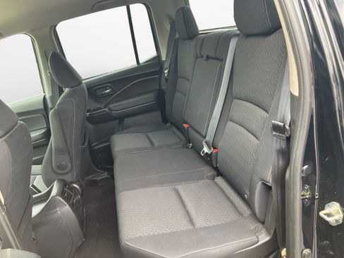 Used 2020 Honda Ridgeline Sport image 14