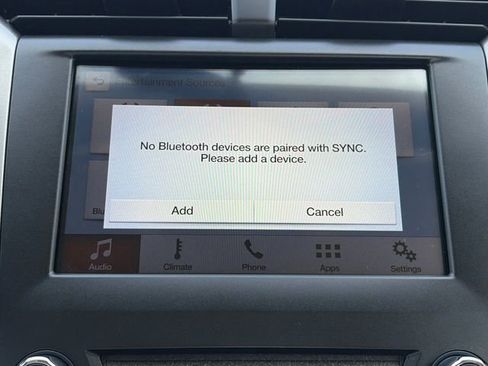 Used 2018 Ford Fusion SE image 81