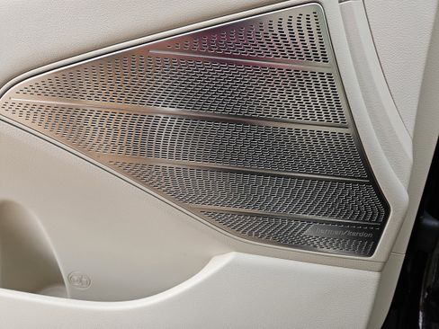 Used 2020 Hyundai Palisade Limited image 17