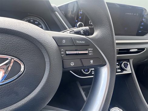 Used 2023 Hyundai Sonata SEL image 21