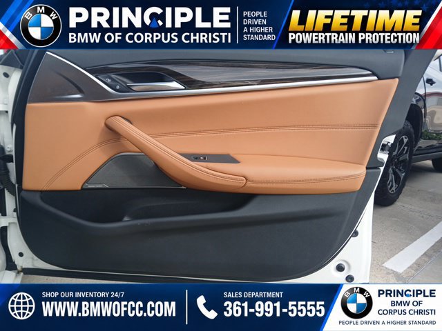 Used 2021 BMW 530i w/ Premium Package RWD image 17