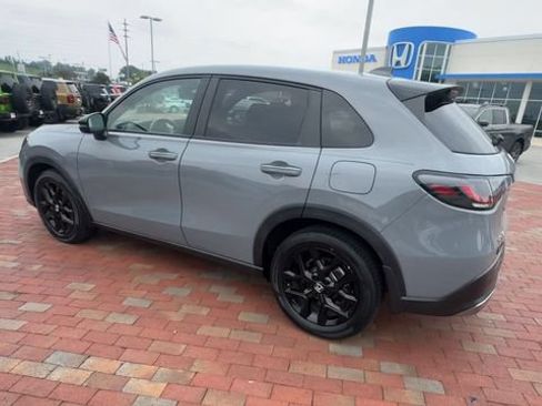 Certified 2024 Honda HR-V Sport image 8
