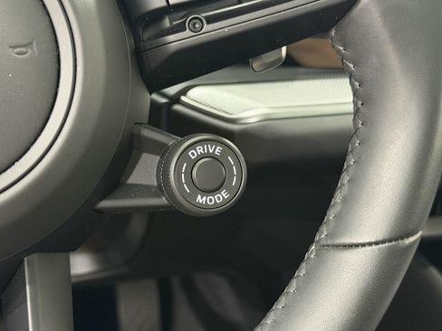 Certified 2026 Porsche Cayenne Coupe AWD/4WD image 50