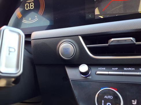 Used 2025 Hyundai Sonata SEL image 15