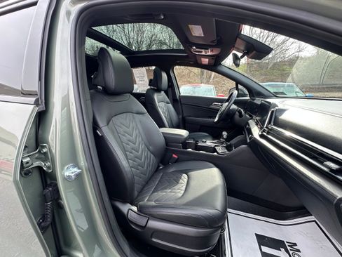 Used 2024 Kia Sportage X-Line w/ X-Line Premium Package image 23