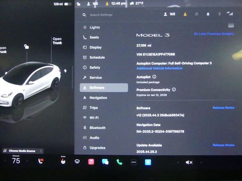 Used 2023 Tesla Model 3 Standard Range image 8