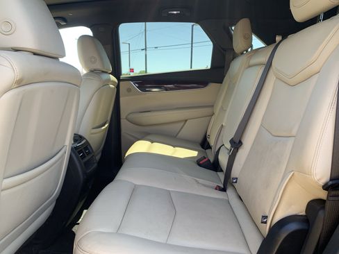 Used 2019 Cadillac XT5 Premium Luxury image 31