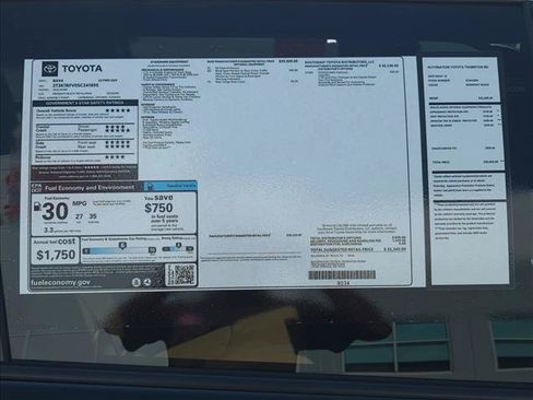 Certified 2025 Toyota RAV4 LE FWD image 22