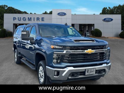Used 2024 Chevrolet Silverado 2500 LT w/ All Star Edition image 1