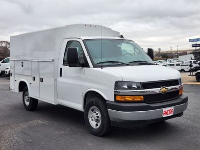 New 2025 Chevrolet Express 3500 w/ Power Convenience Package