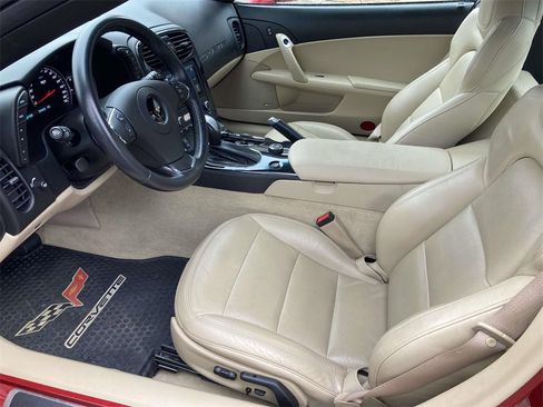 Used 2013 Chevrolet Corvette Grand Sport w/ 3LT Preferred Equipment Group image 11