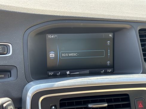 Used 2015 Volvo V60 T5 Premier Plus FWD image 25