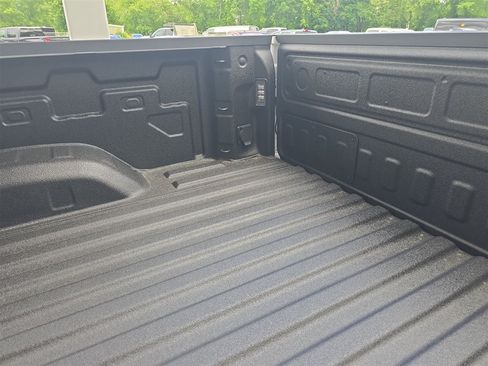 New 2026 Chevrolet Silverado 2500 LTZ w/ LTZ Convenience Package AWD/4WD image 36