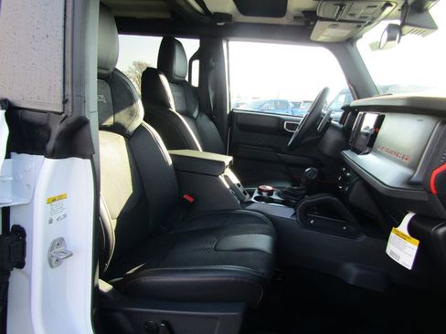 New 2025 Ford Bronco Raptor image 15