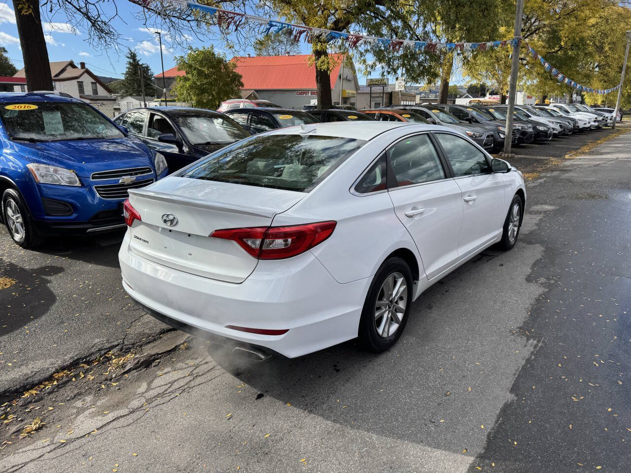 Used 2015 Hyundai Sonata SE FWD image 3