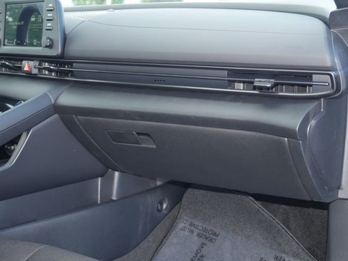 New 2026 Hyundai Elantra SEL Sport Premium FWD image 24