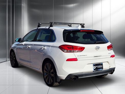 Used 2018 Hyundai Elantra GT Sport image 29