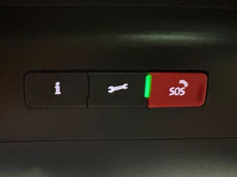 Used 2023 Volkswagen Atlas Cross Sport SEL image 24