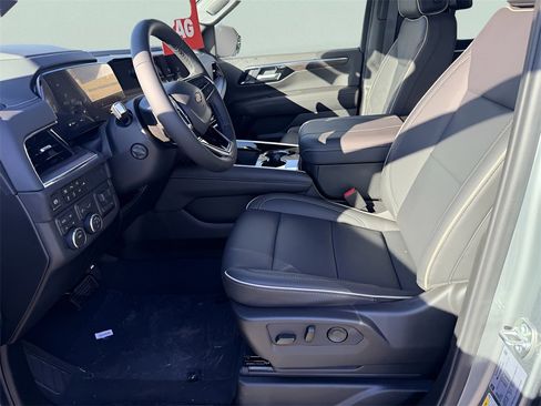 New 2026 Chevrolet Tahoe Premier image 14