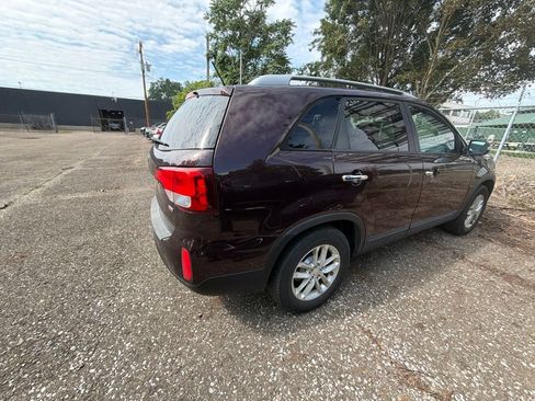 Used 2015 Kia Sorento LX FWD image 6