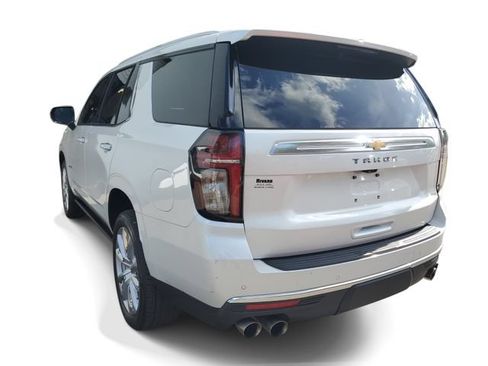 Used 2021 Chevrolet Tahoe High Country w/ Premium Package RWD image 3