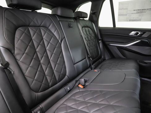 New 2026 BMW X5 xDrive40i w/ M Sport Package image 27