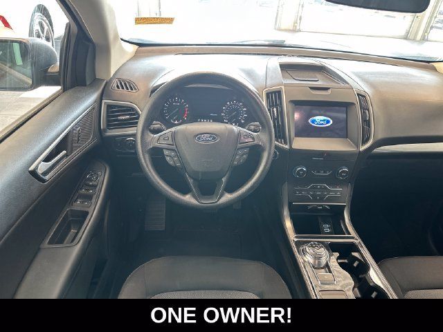 Used 2020 Ford Edge SE FWD image 2