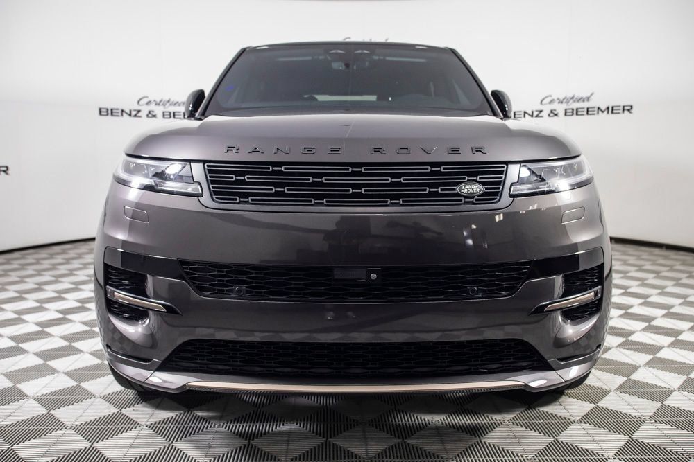 Used 2024 Land Rover Range Rover Sport Dynamic SE AWD/4WD image 5