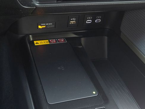 Certified 2026 Toyota Camry SE w/ Convenience Package FWD image 18