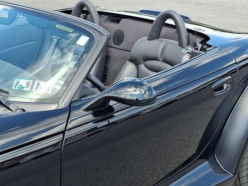 Used 1999 Plymouth Prowler RWD image 25
