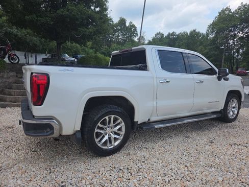 Used 2020 GMC Sierra 1500 SLT w/ SLT Premium Plus Package AWD/4WD image 9