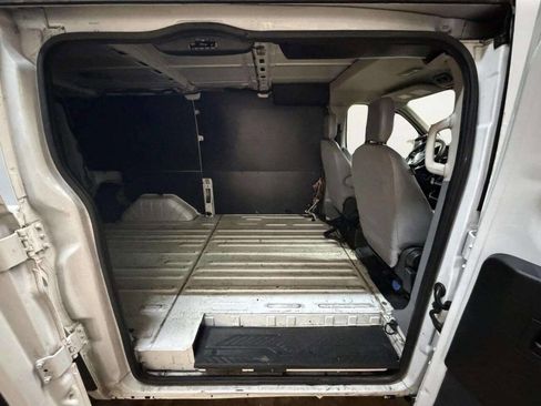 Used 2016 Ford Transit 250 130 Low Roof image 8