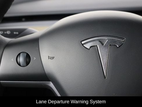 Used 2023 Tesla Model Y Long Range AWD/4WD image 8