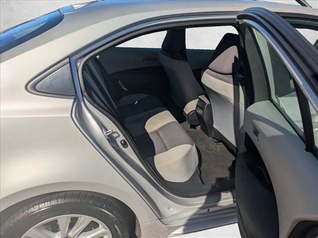 Used 2026 Toyota Corolla LE w/ LE Premium Package FWD image 16
