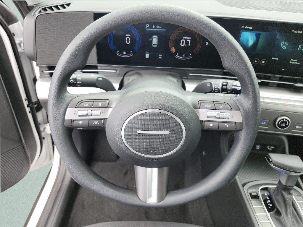 New 2027 Hyundai Kona SE FWD image 33