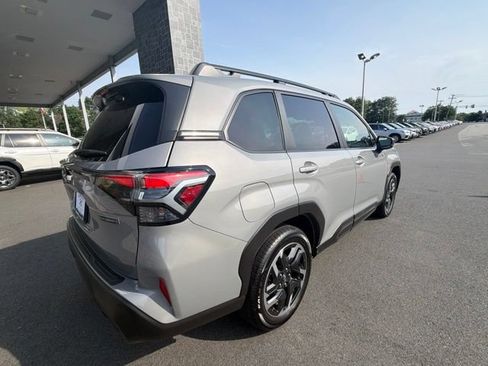 Certified 2025 Subaru Forester Limited AWD/4WD image 6