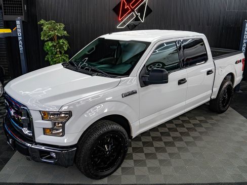 Used 2017 Ford F150 XLT AWD/4WD image 7