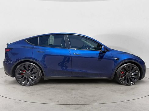 Used 2023 Tesla Model Y Performance AWD/4WD image 6