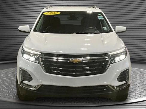 Used 2022 Chevrolet Equinox Premier FWD image 2