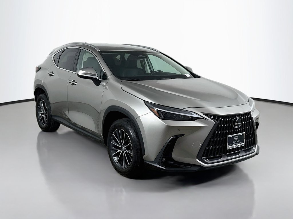 Used 2025 Lexus NX 250 FWD w/ Accessory Package (Z1) image 3