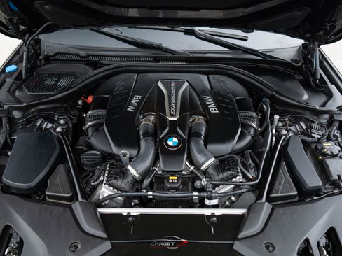 Used 2019 BMW M550i xDrive image 55