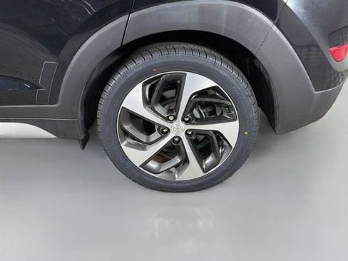 Used 2017 Hyundai Tucson Limited w/ Limited Ultimate Package 03 AWD/4WD image 38