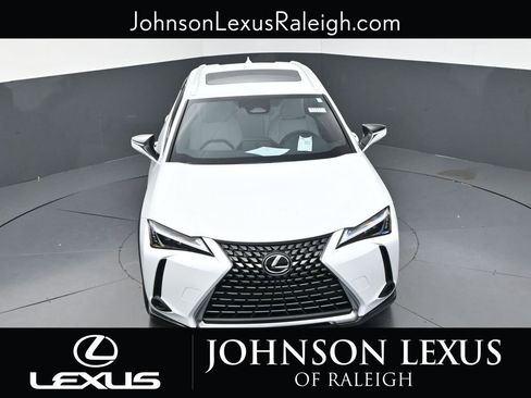 New 2026 Lexus UX 300h FWD image 23
