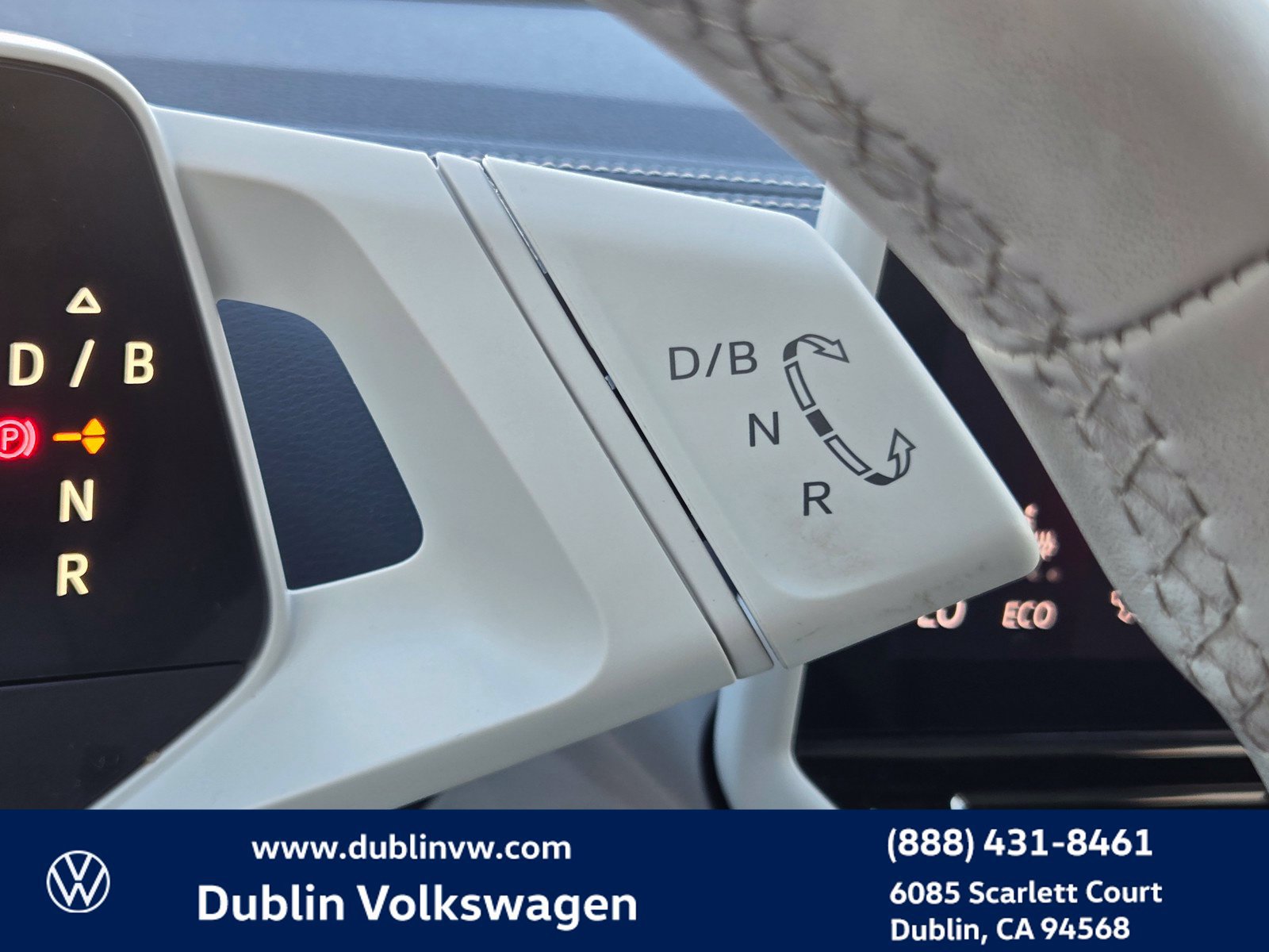 Used 2023 Volkswagen ID.4 Pro S Plus RWD image 21