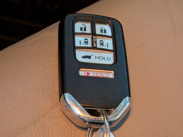 Used 2016 Honda Odyssey EX-L image 33