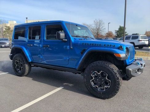 Used 2023 Jeep Wrangler Unlimited Rubicon 4xe AWD/4WD image 2